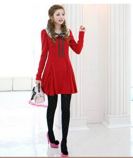 Robe rouge manches longues