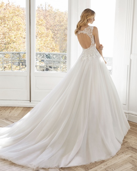 La robe blanche 2019