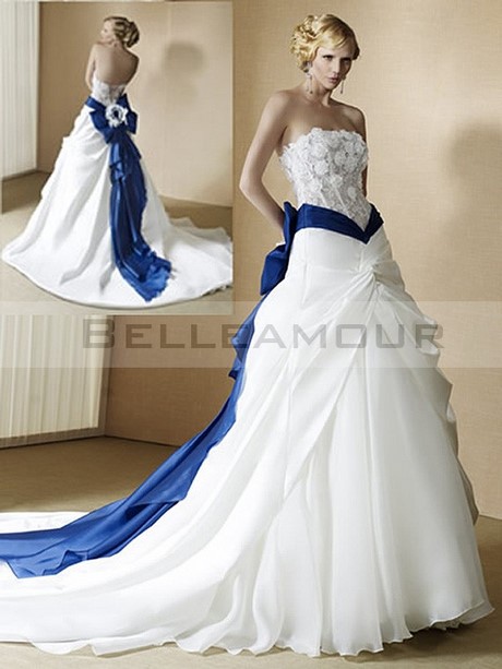 Robe de mariée bleu et blanc