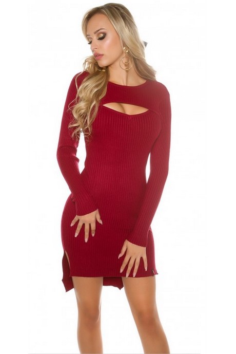 Robe rouge pull
