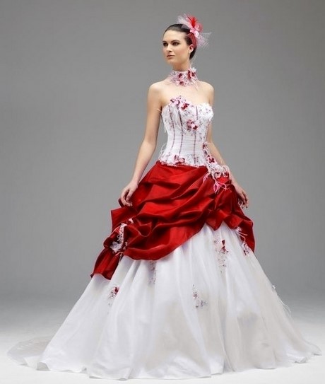 Robe blanche et rouge pour mariage