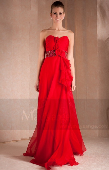 Longue robe rouge