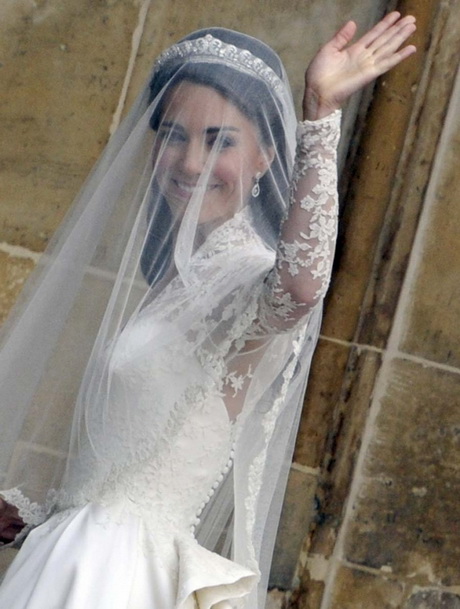 Robe de mariée avec voile