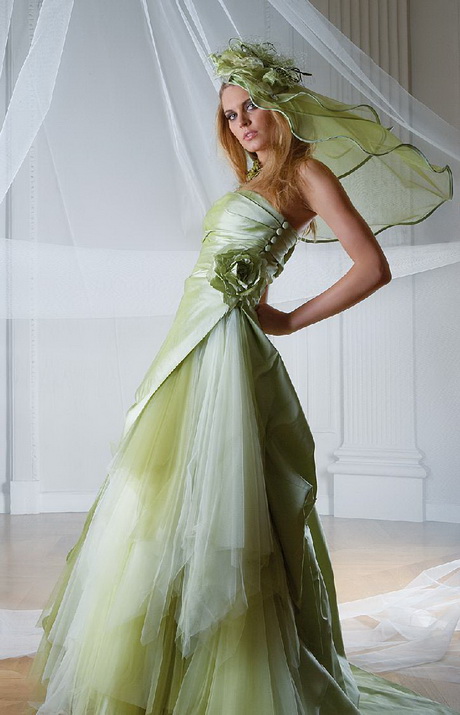 Robe de mariée vert anis
