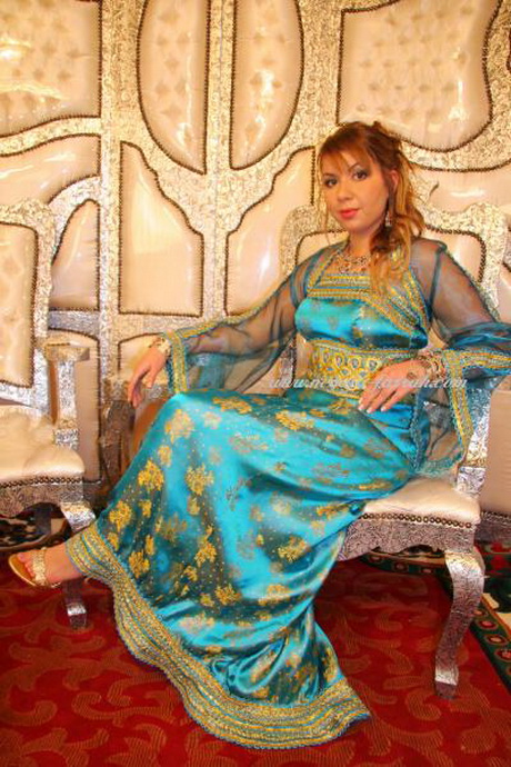 Robe de soirée kabyle moderne