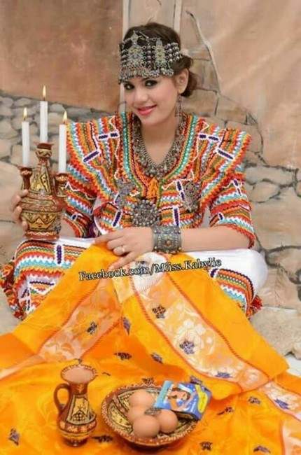 Modele de robe kabyle 2017