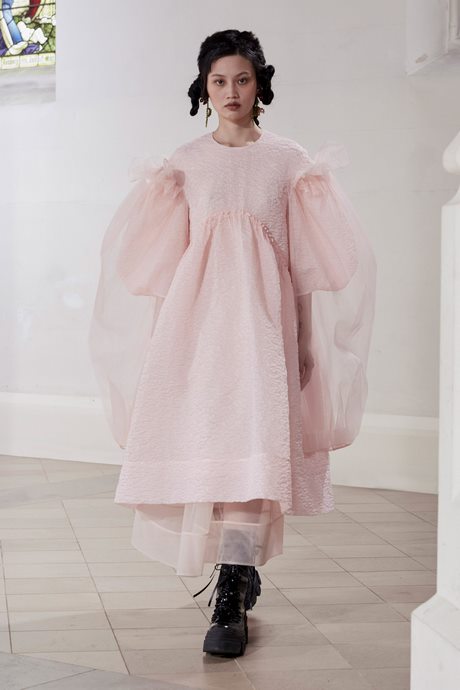 Robe de femme 2022