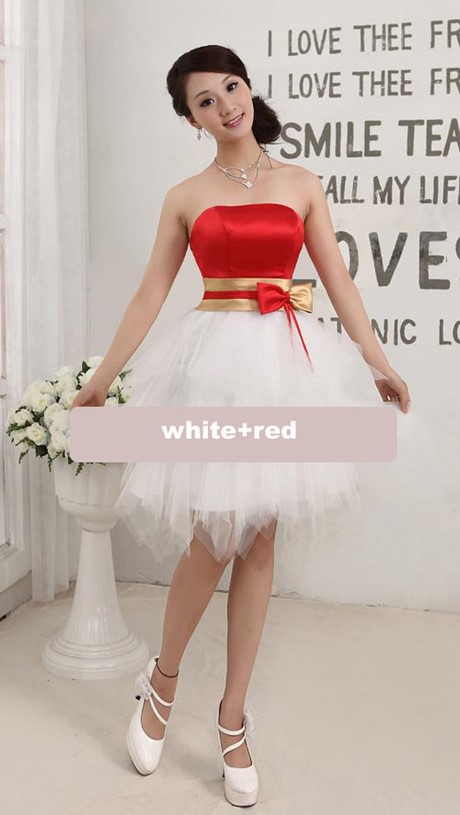 Robe de soirée rouge et blanche