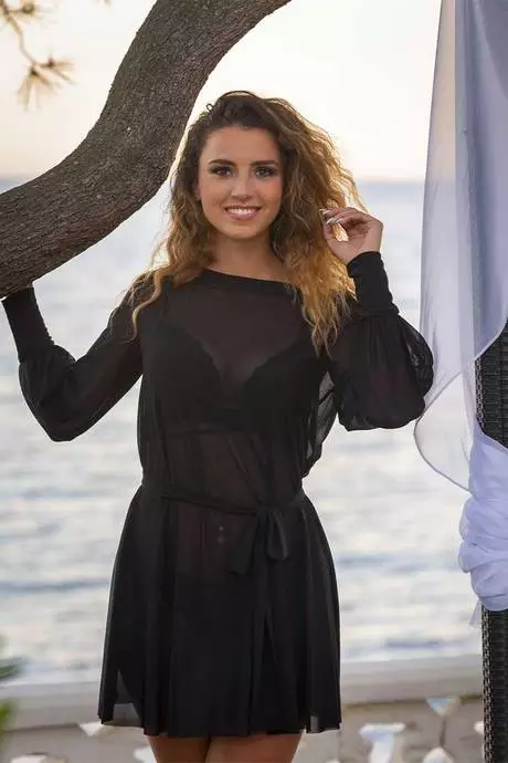 Robe noire tunique