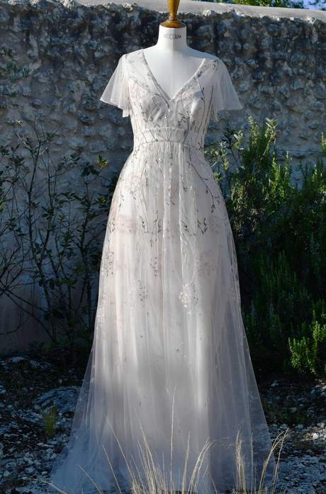 La robe blanche 2023